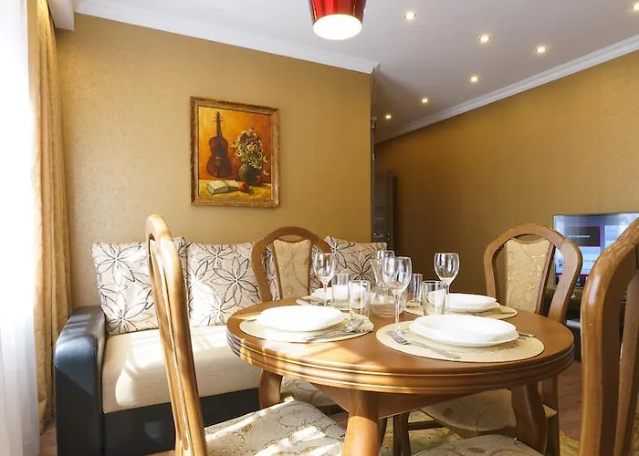 Antoniasluxapart Free Parking *