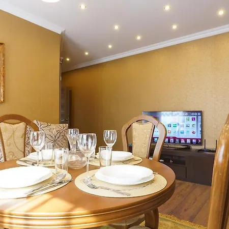 Antoniasluxapart Free Parking